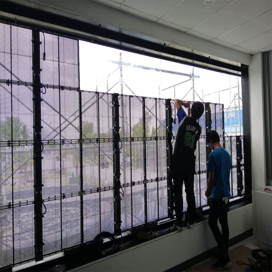 LED户外防水透明屏